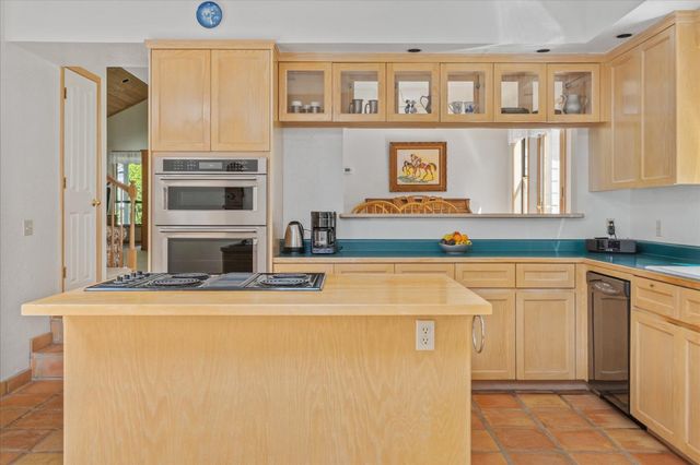 830 Stella Dr, Murphys, CA 95247