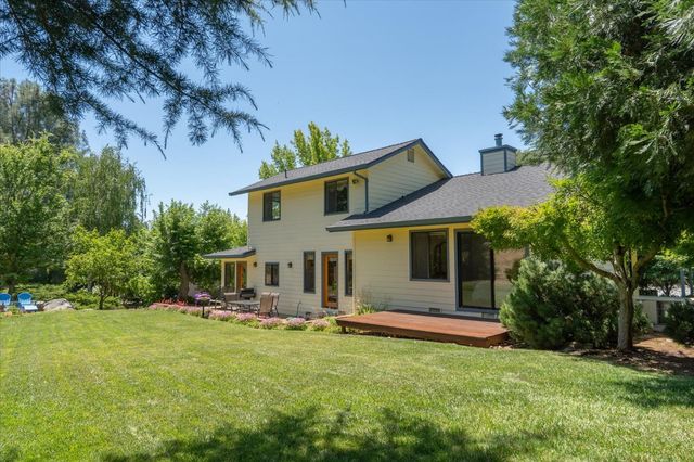 830 Stella Dr, Murphys, CA 95247