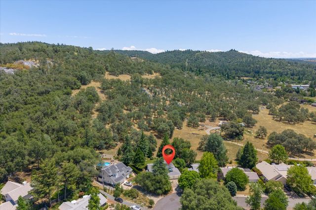 830 Stella Dr, Murphys, CA 95247