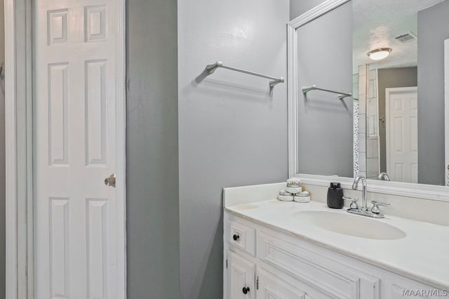 5952 Brookline Lane, Montgomery, AL 36116