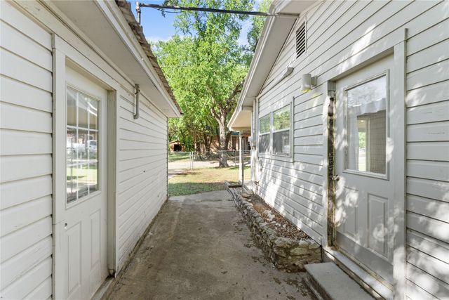 116 CR 1751, Clifton, TX 76634