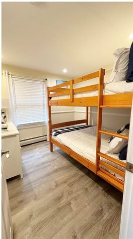 227 Thames Street 1, Bristol, RI 02809