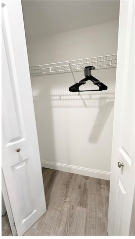 227 Thames Street 1, Bristol, RI 02809