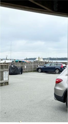 227 Thames Street 1, Bristol, RI 02809