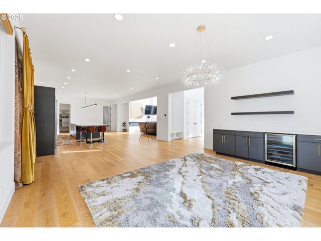 1345 N R St, Washougal, WA 98671