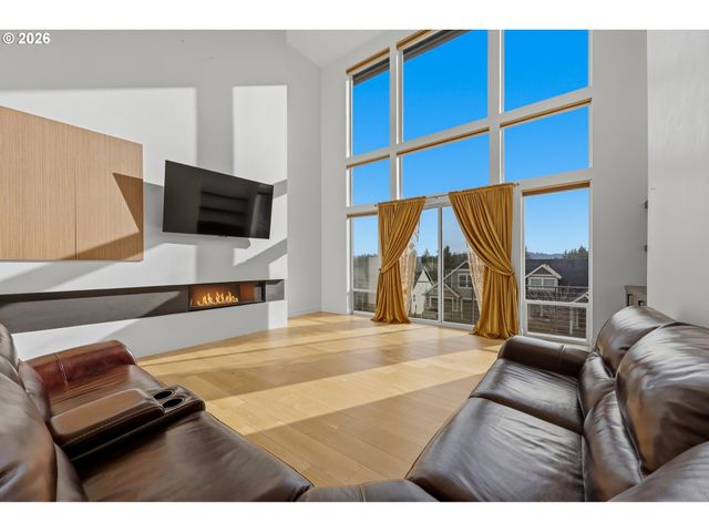 1345 N R St, Washougal, WA 98671