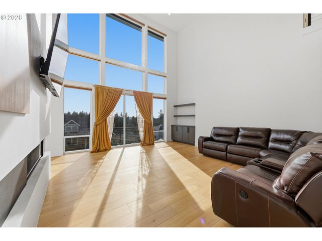 1345 N R St, Washougal, WA 98671