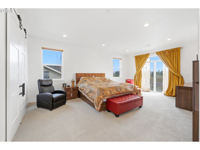 1345 N R St, Washougal, WA 98671