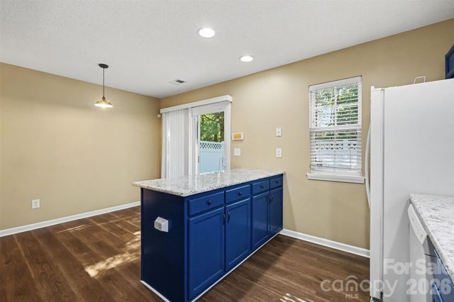 10134 Frosty Lane, Charlotte, NC 28216