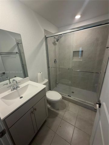 2355 SE 10th St, Homestead, FL 33035