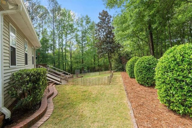 309 Plantation Walk, Carrollton, GA 30117