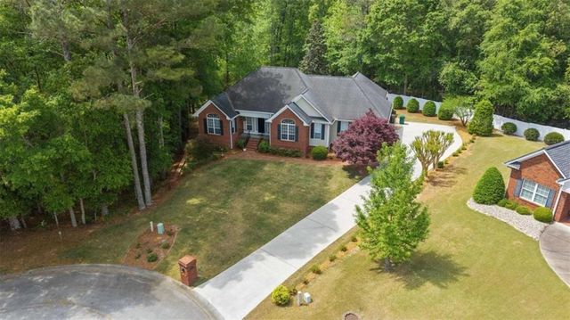 309 Plantation Walk, Carrollton, GA 30117