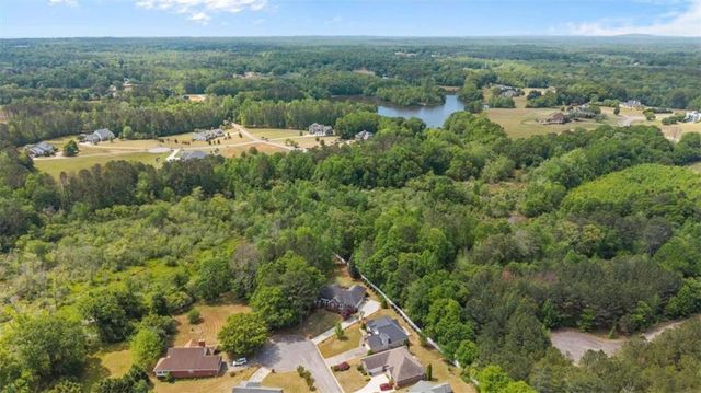 309 Plantation Walk, Carrollton, GA 30117
