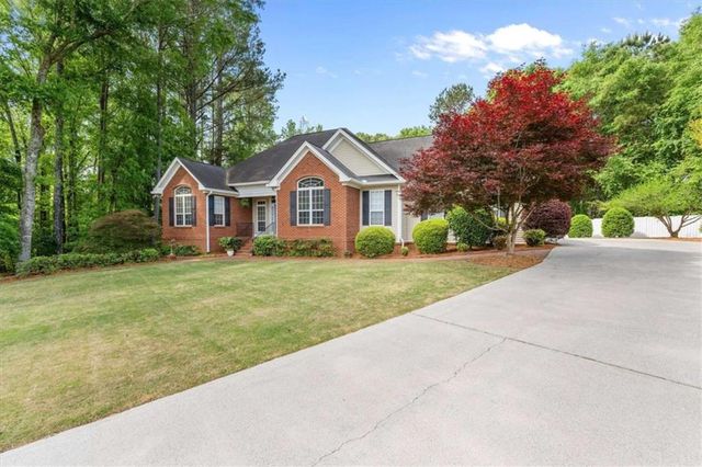 309 Plantation Walk, Carrollton, GA 30117
