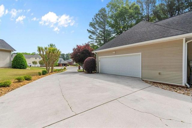 309 Plantation Walk, Carrollton, GA 30117