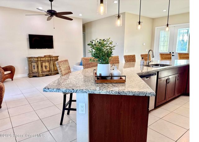 5523 49th Avenue, Vero Beach, FL 32967