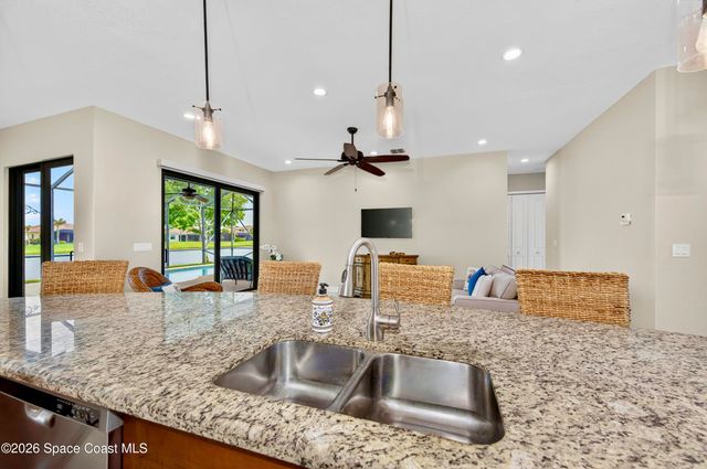 5523 49th Avenue, Vero Beach, FL 32967