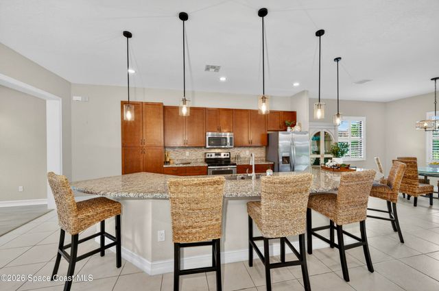 5523 49th Avenue, Vero Beach, FL 32967