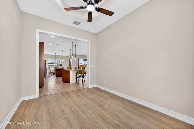 5523 49th Avenue, Vero Beach, FL 32967