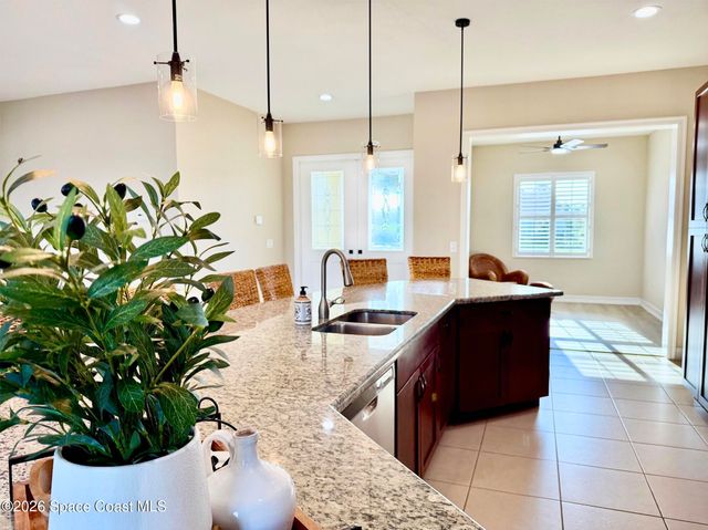 5523 49th Avenue, Vero Beach, FL 32967