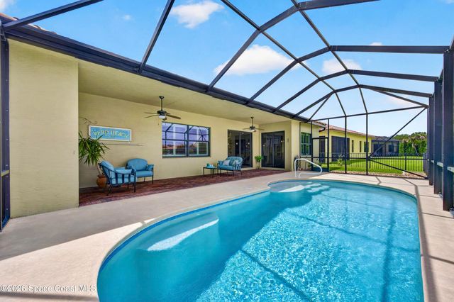 5523 49th Avenue, Vero Beach, FL 32967