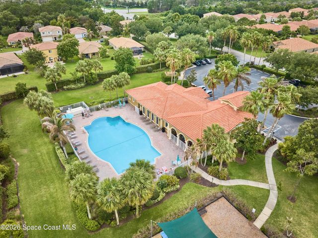 5523 49th Avenue, Vero Beach, FL 32967