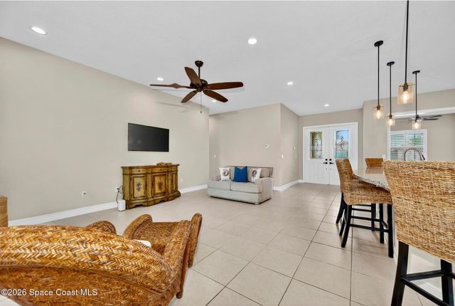 5523 49th Avenue, Vero Beach, FL 32967