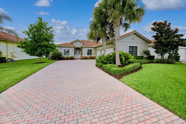 5523 49th Avenue, Vero Beach, FL 32967