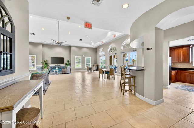 5523 49th Avenue, Vero Beach, FL 32967