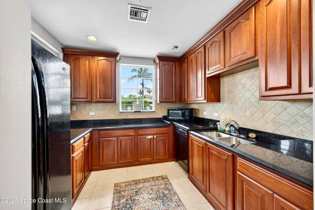 5523 49th Avenue, Vero Beach, FL 32967