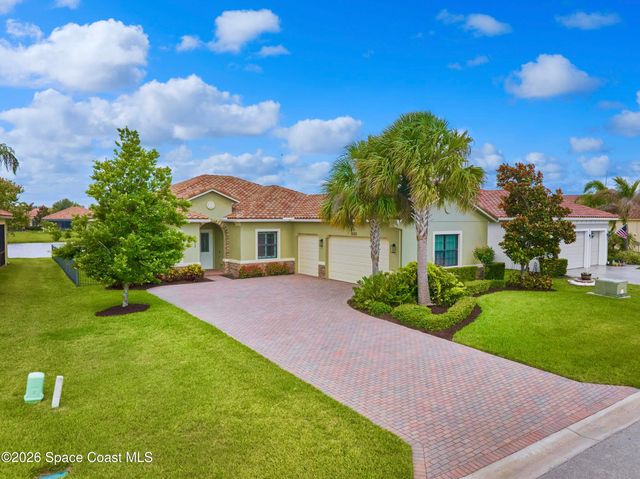 5523 49th Avenue, Vero Beach, FL 32967