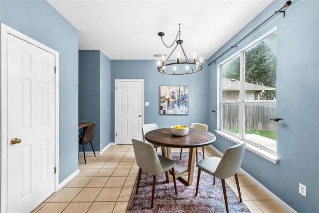 214 Grand Isle DR, Round Rock, TX 78665