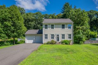 35 Manor Lane, Wolcott, CT 06716