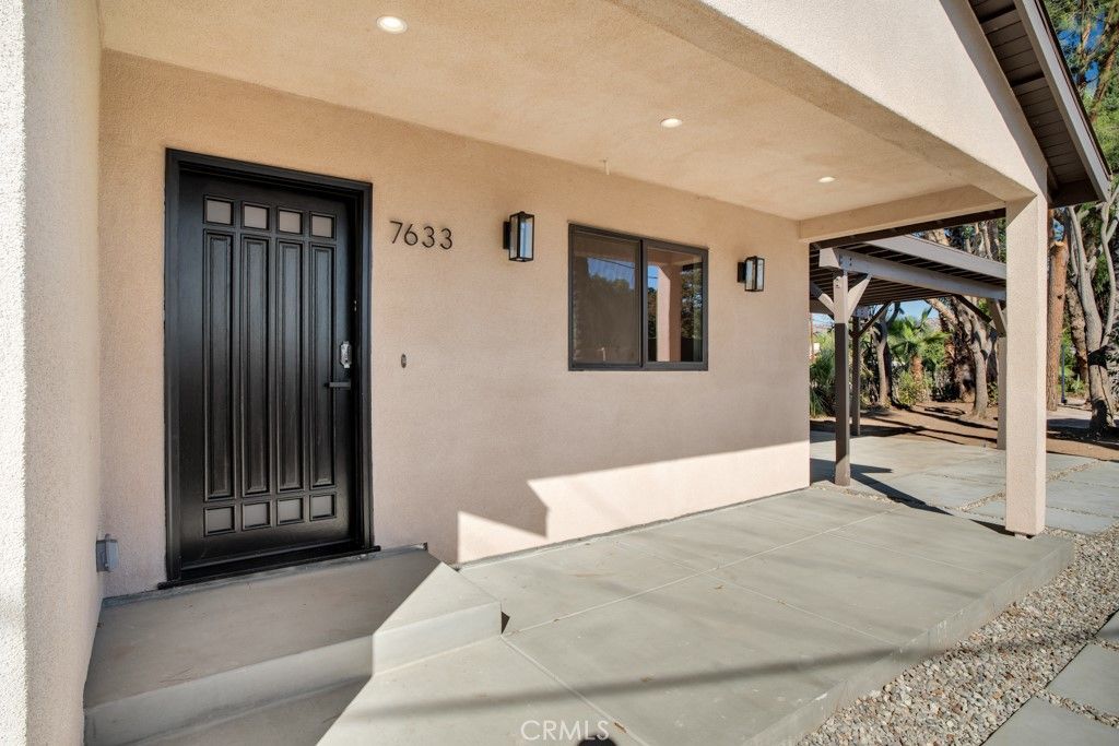 Image 20 of property listing at 7633-7635 Fallbrook Avenue, West Hills, CA 91304