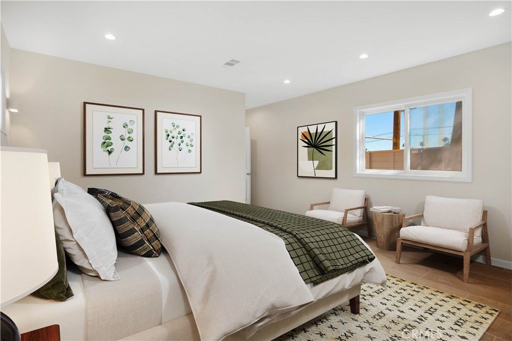 Image 26 of property listing at 7633-7635 Fallbrook Avenue, West Hills, CA 91304