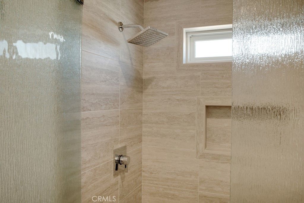 Image 31 of property listing at 7633-7635 Fallbrook Avenue, West Hills, CA 91304