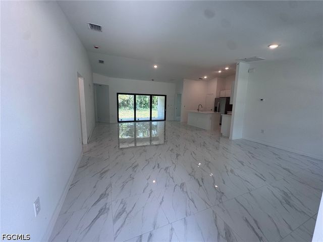 1051 Sentinela BLVD, Lehigh Acres, FL 33974