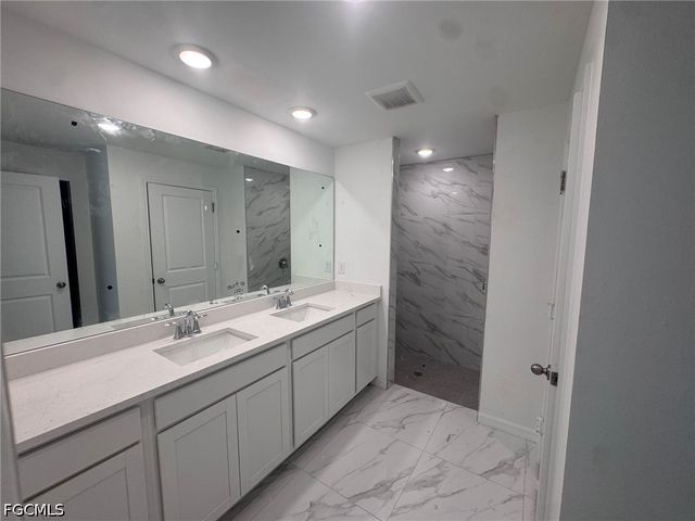 1051 Sentinela BLVD, Lehigh Acres, FL 33974