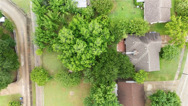 1121 Sam Houston Drive, Garland, TX 75042