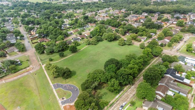 1121 Sam Houston Drive, Garland, TX 75042