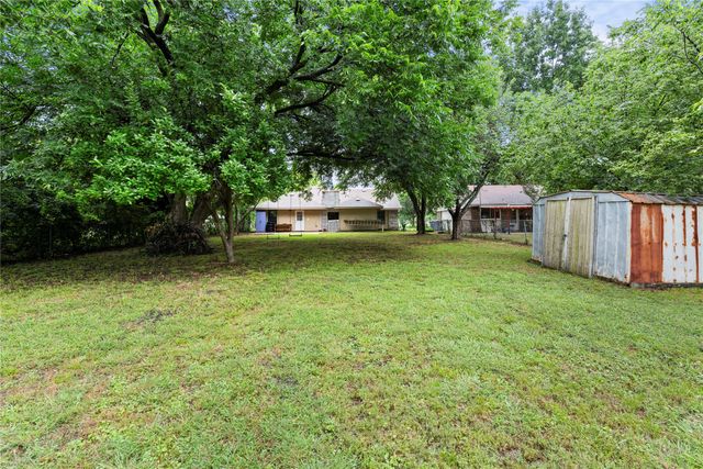 1121 Sam Houston Drive, Garland, TX 75042
