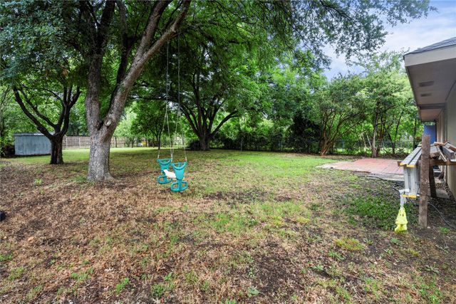 1121 Sam Houston Drive, Garland, TX 75042