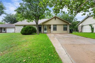 1121 Sam Houston Drive, Garland, TX 75042