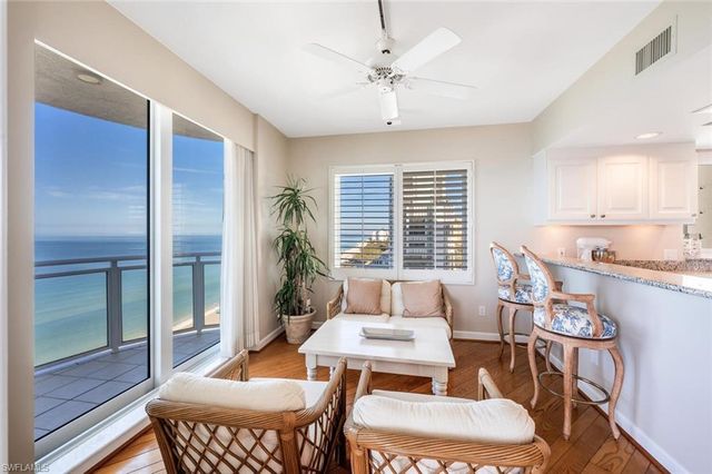 8231 Bay Colony DR # 1004, Naples, FL 34108