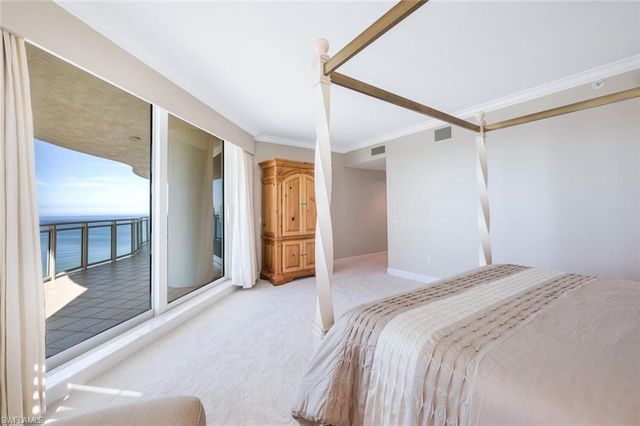 8231 Bay Colony DR # 1004, Naples, FL 34108