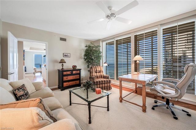 8231 Bay Colony DR # 1004, Naples, FL 34108