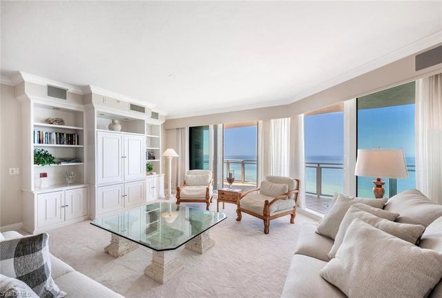 8231 Bay Colony DR # 1004, Naples, FL 34108