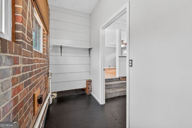 11 Johnston Road, Griffin, GA 30224