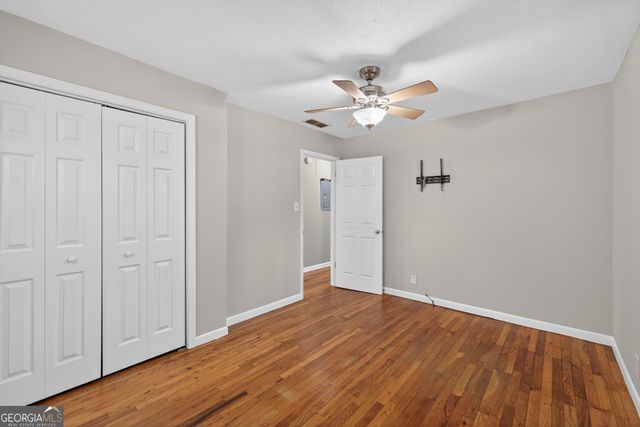 11 Johnston Road, Griffin, GA 30224