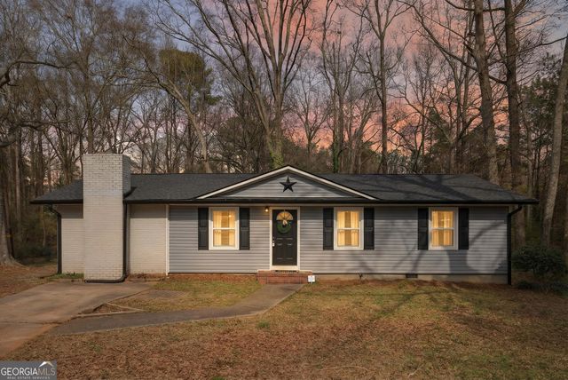 11 Johnston Road, Griffin, GA 30224